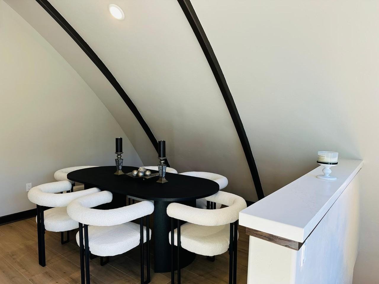 327 Stone Mountain Rd - Photo 5 of 32