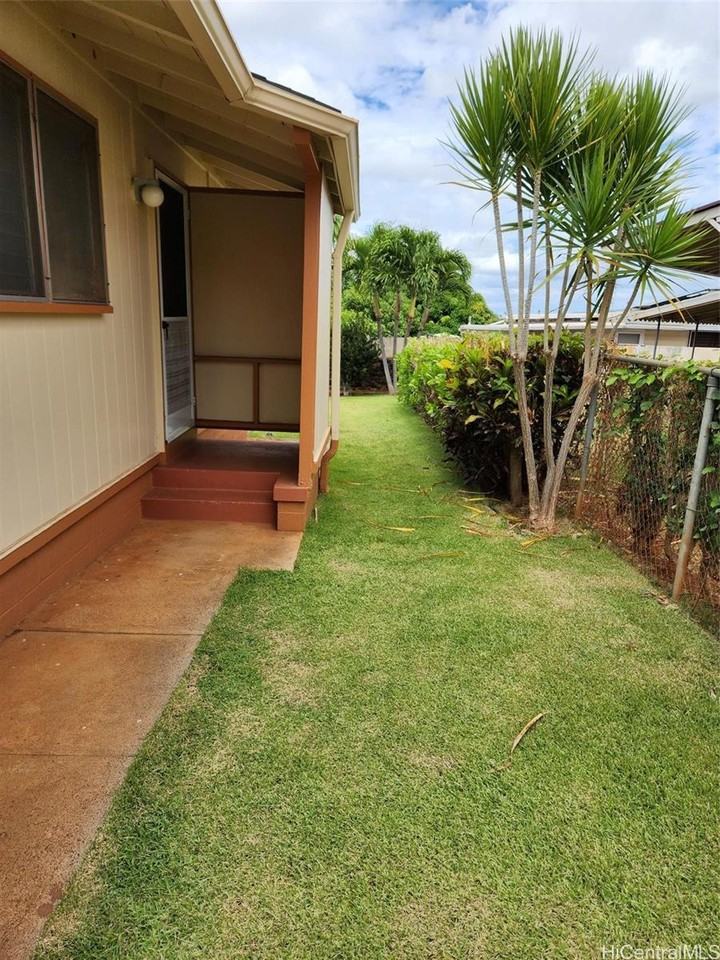 4346 Keaka Dr - Photo 2 of 8