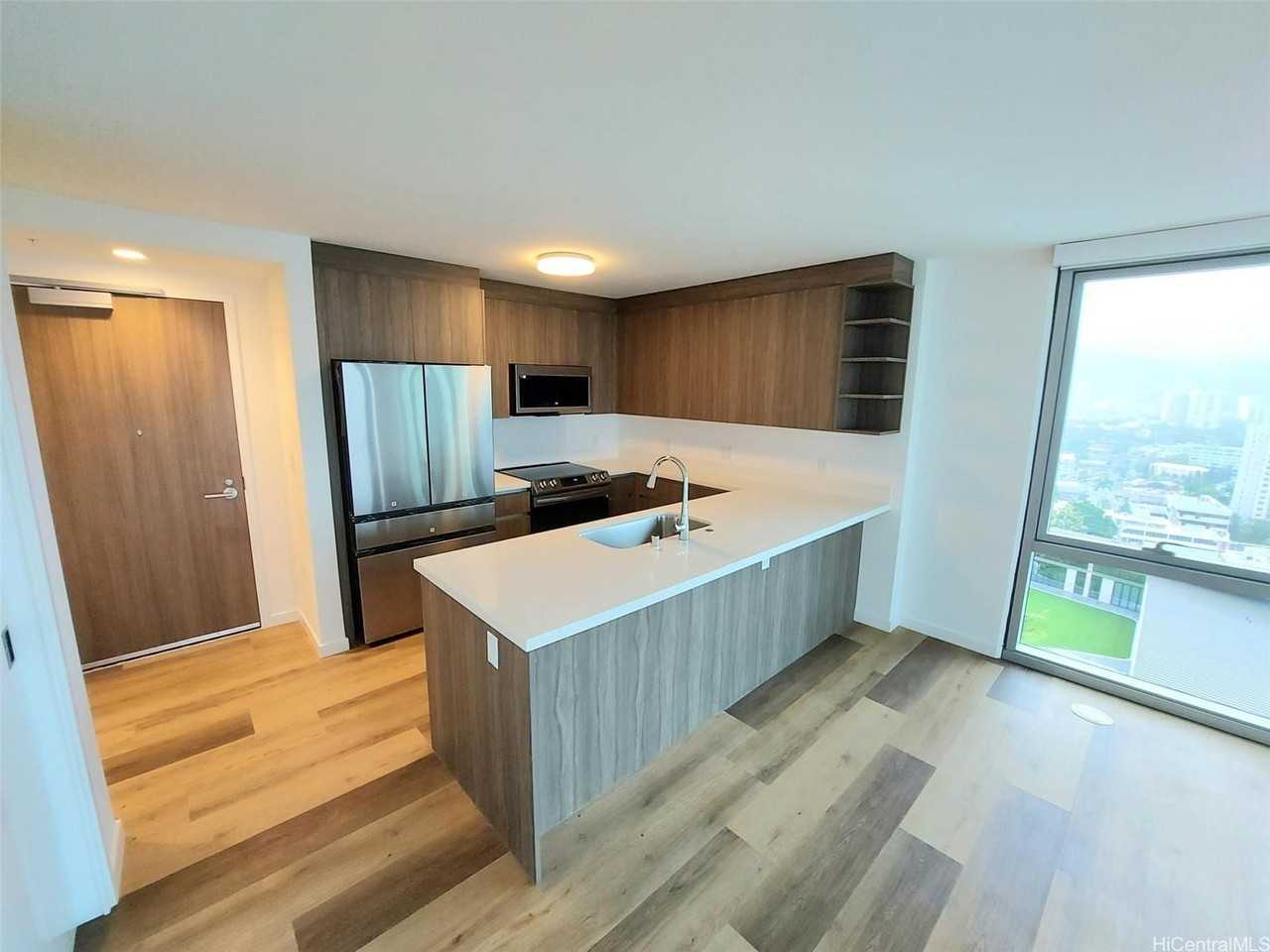 1500 Rycroft St #2301R - Photo 7 of 15