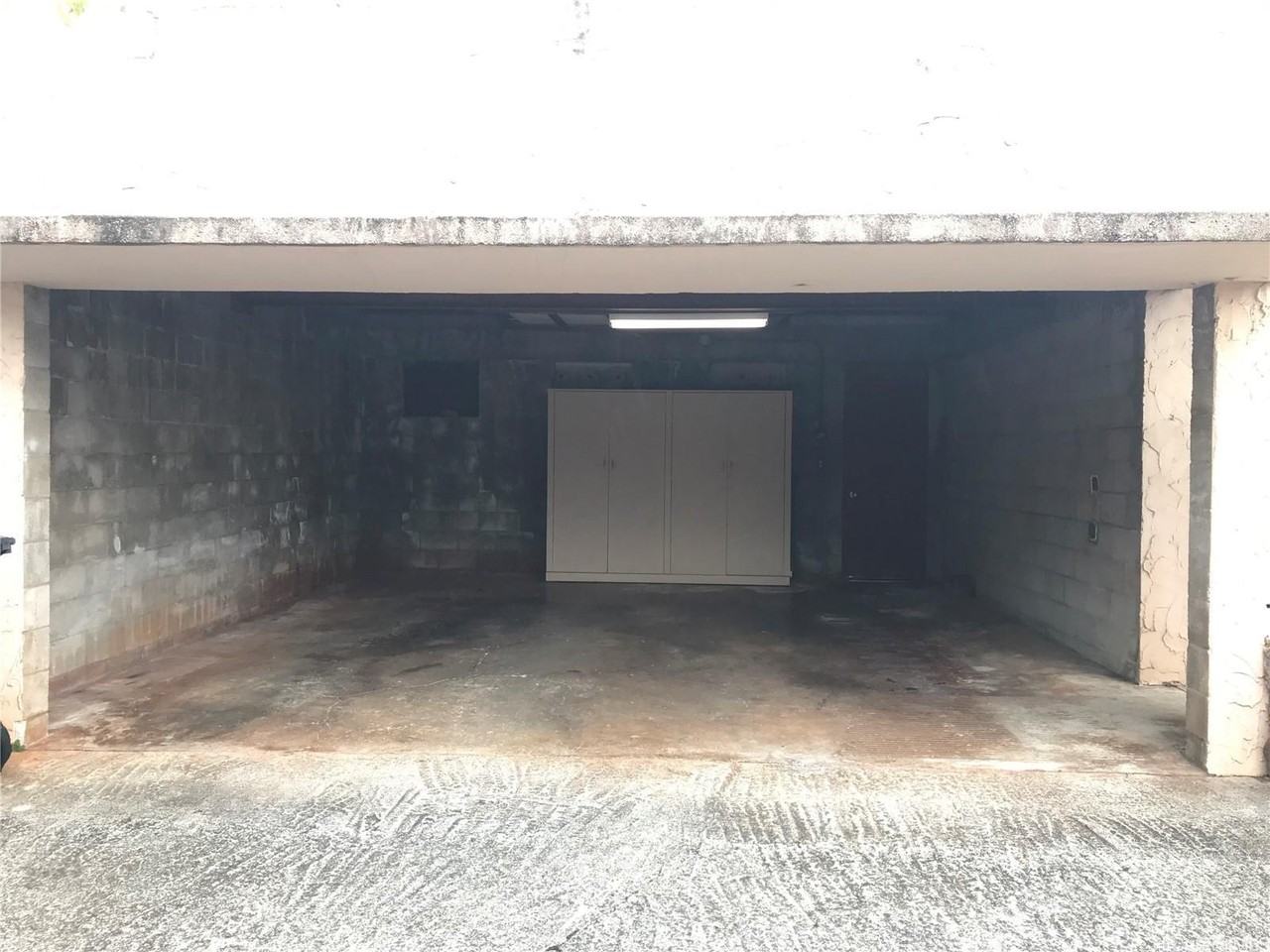 1829 Alewa Drive - Photo 2 of 18