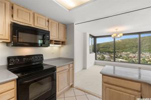 featured image of 250 Kawaihae St #15C