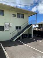 featured image of 1313 Ahiahi St #H