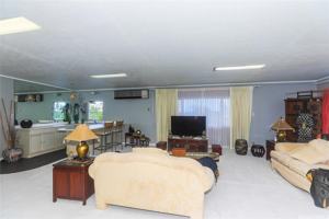 featured image of 94-350 Kahuapaa Pl