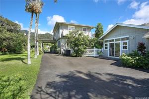 featured image of 85 Dowsett Ave