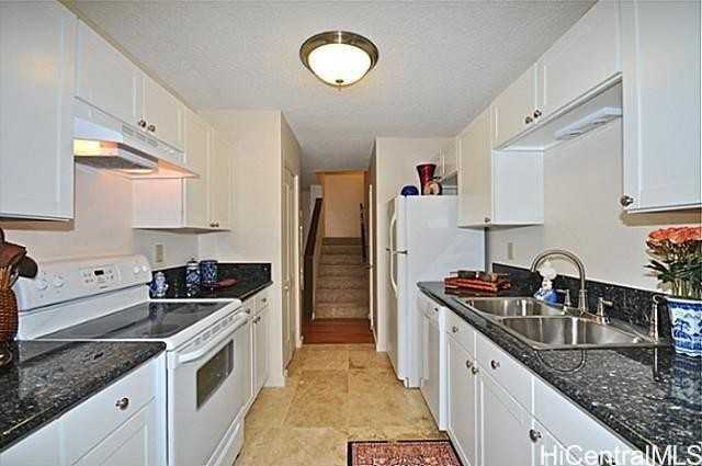 404 Koko Isle Circle #1802 - Photo 4 of 18