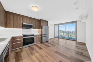 featured image of 1500 Rycroft St #4105R