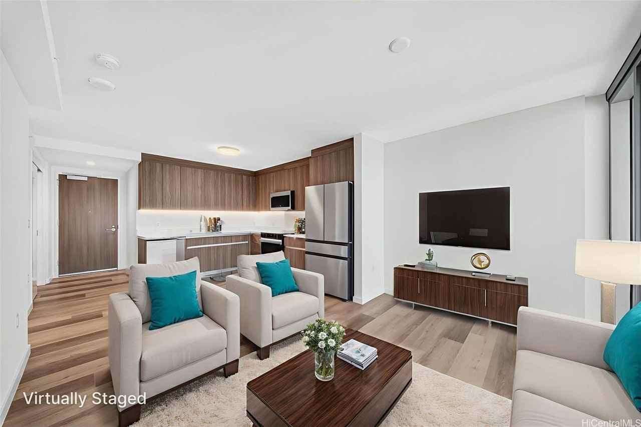 1500 Rycroft St #4305R - Photo 3 of 21