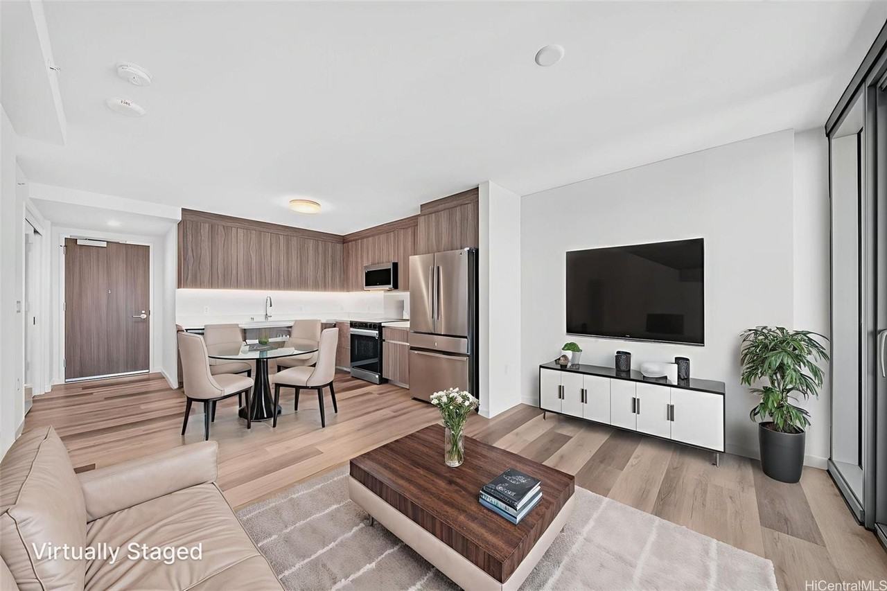 1500 Rycroft St #3305R - Photo 2 of 25