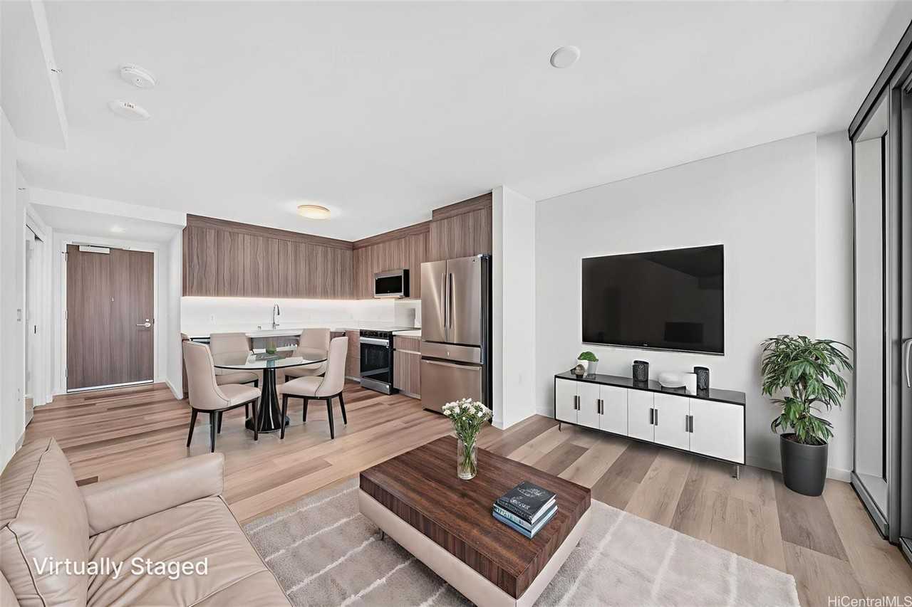 1500 Rycroft St #3505R - Photo 2 of 24