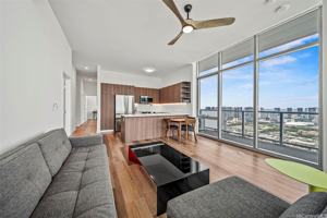 featured image of 1515 Liona St #4418