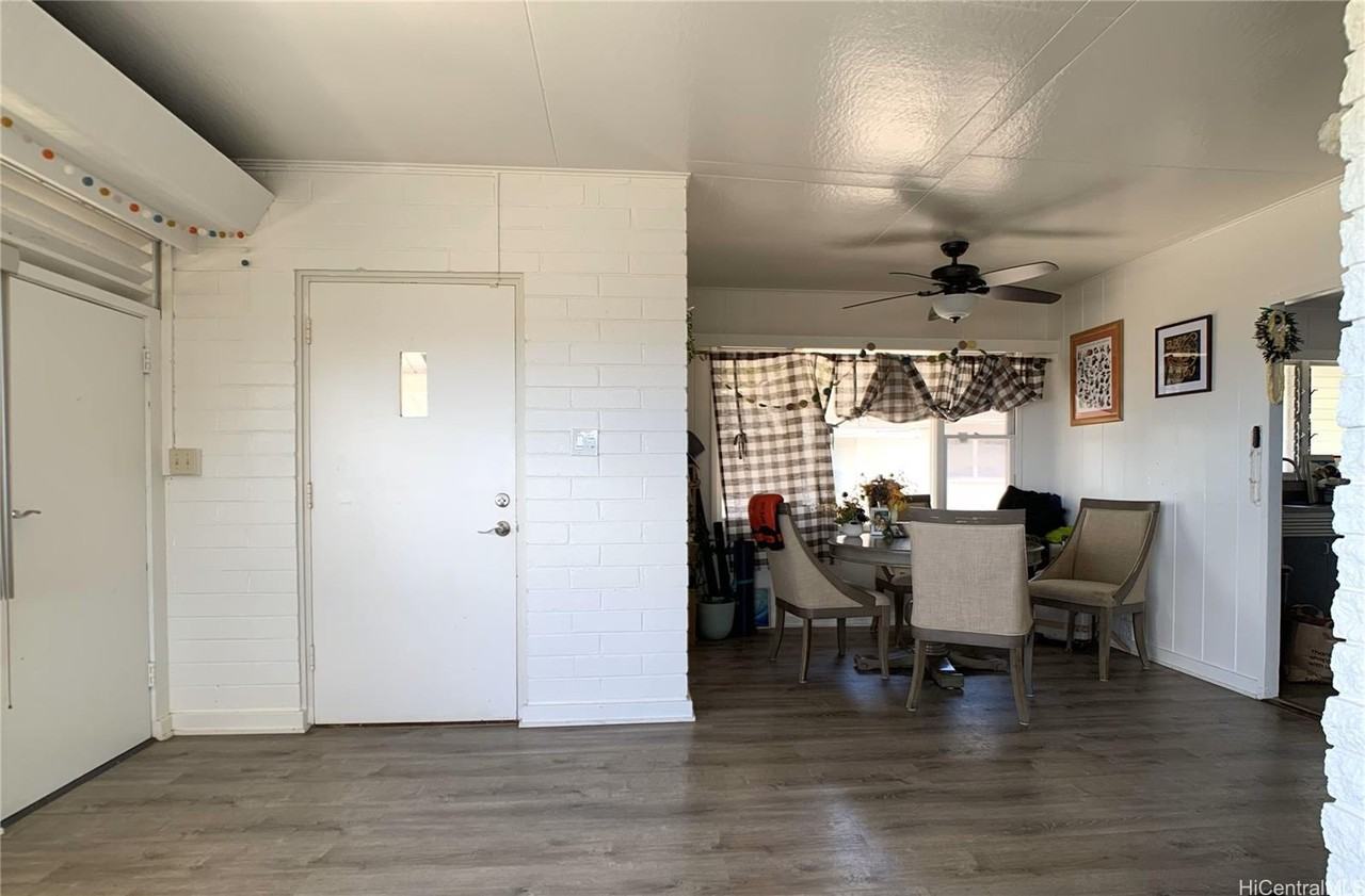 1074 Lanui Pl - Photo 4 of 16