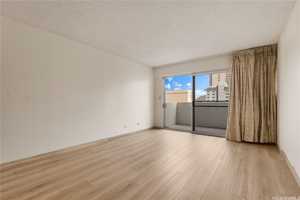 featured image of 2421 Ala Wai Blvd #1002