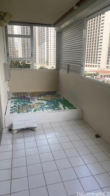 2500 Kalakaua Ave #904 - Photo 7 of 10