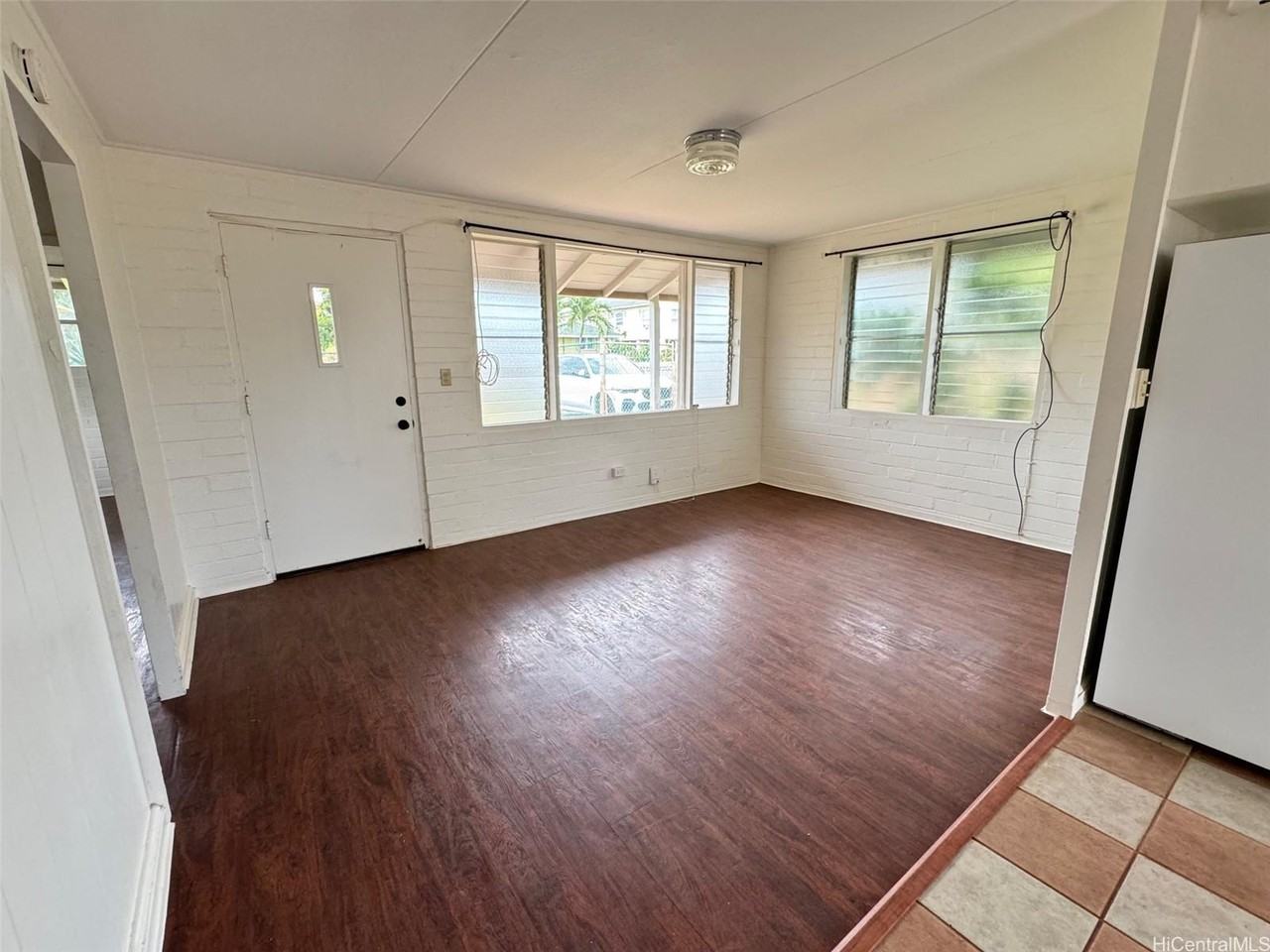 91-465 #B - Photo 2 of 10