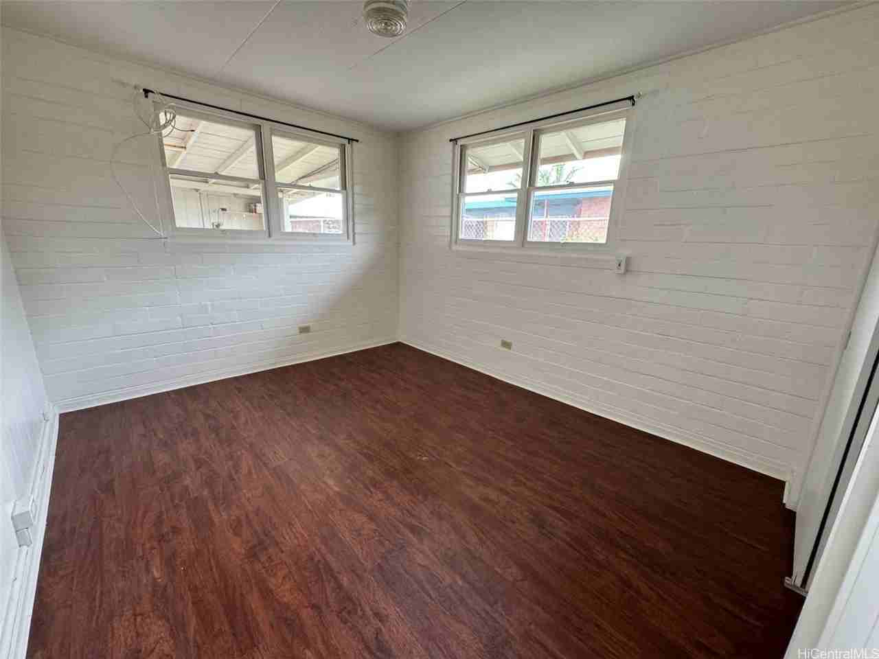 91-465 #B - Photo 5 of 10