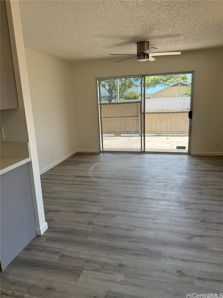 91-1089 Puamaeole St #15C - Photo 2 of 11