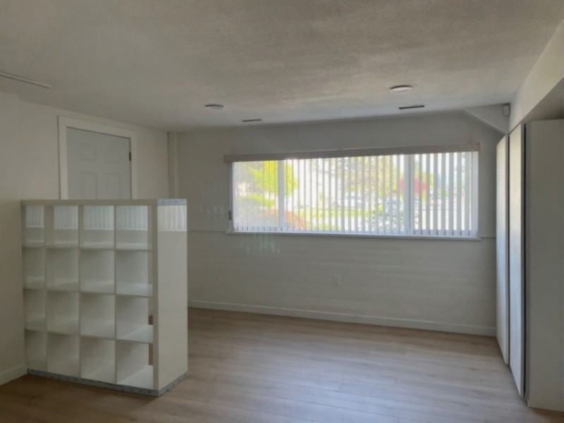 7680 Decourcy Crescent - Photo 3 of 5