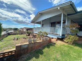 featured image of 98-1350 Hoohiki St