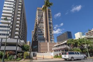 featured image of 2415 Ala Wai Boulevard #1606