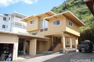 featured image of 1995 10th Ave