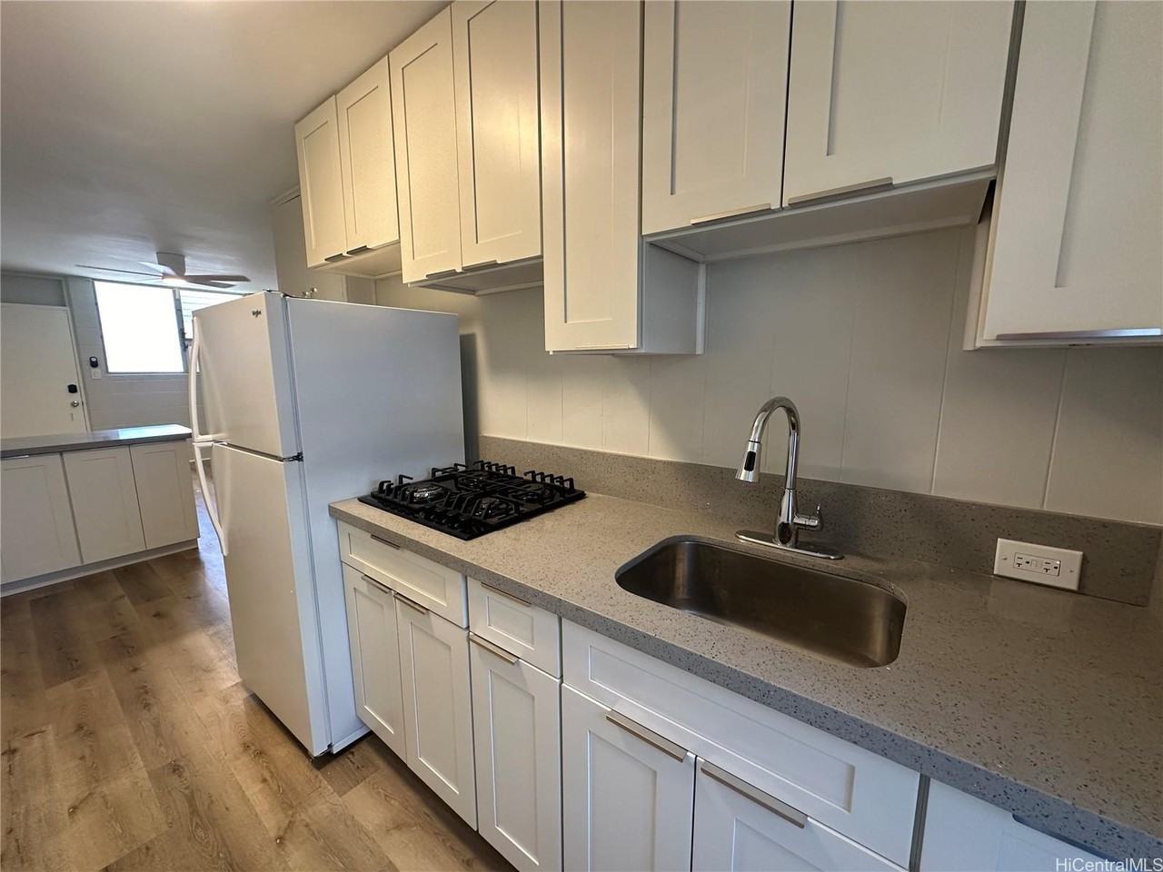 650 Sheridan St #107 - Photo 2 of 9