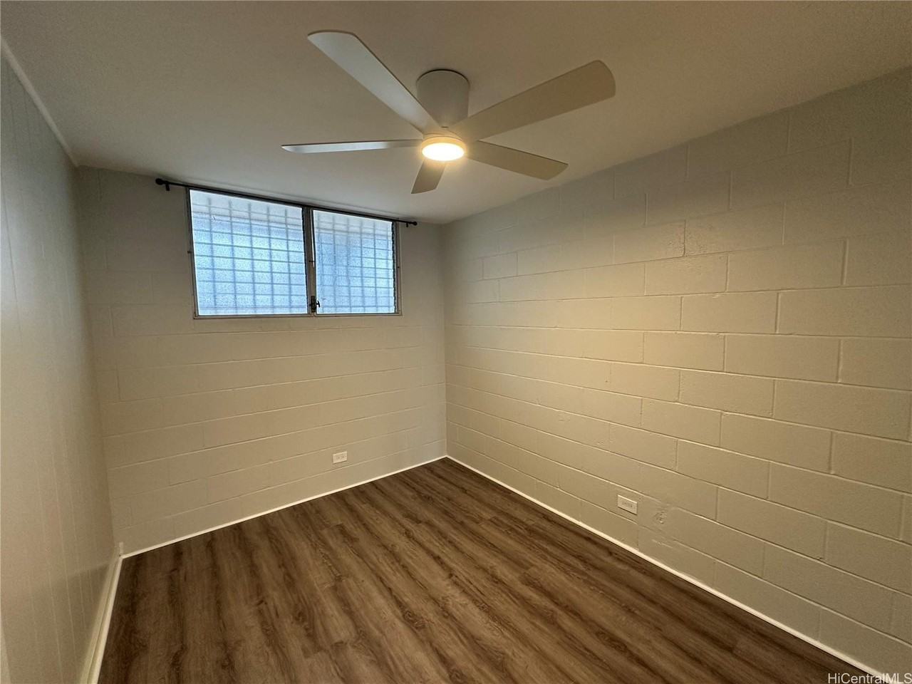 650 Sheridan St #107 - Photo 7 of 9