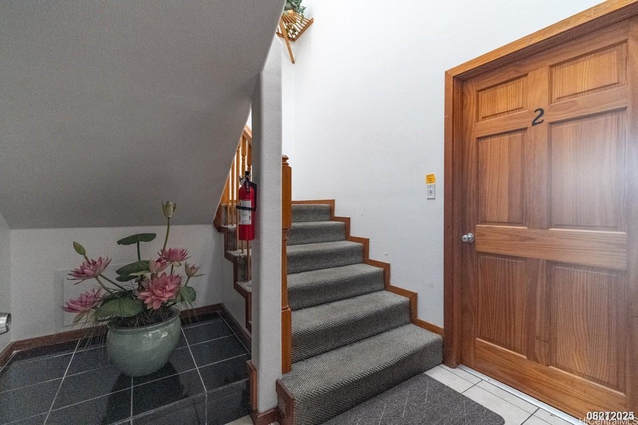 70 S Kamehameha Hwy #7 - Photo 5 of 16