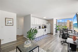 featured image of 2421 Tusitala St #701