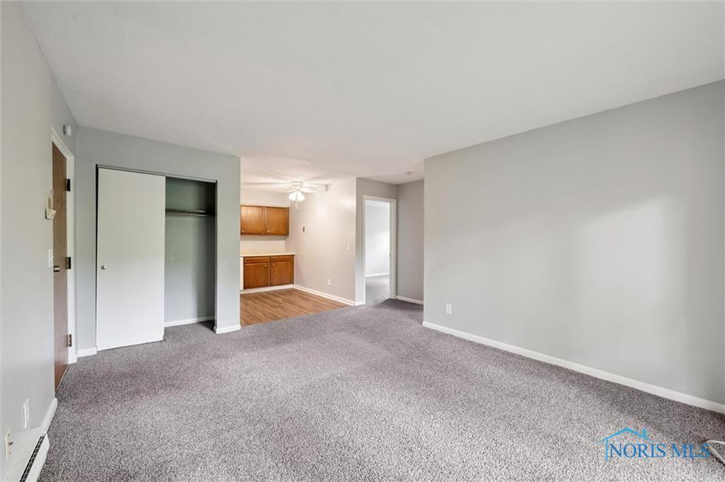 3348 Arlington Ave - Photo 2 of 24