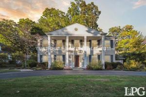 featured image of 3544 Edgevale Rd