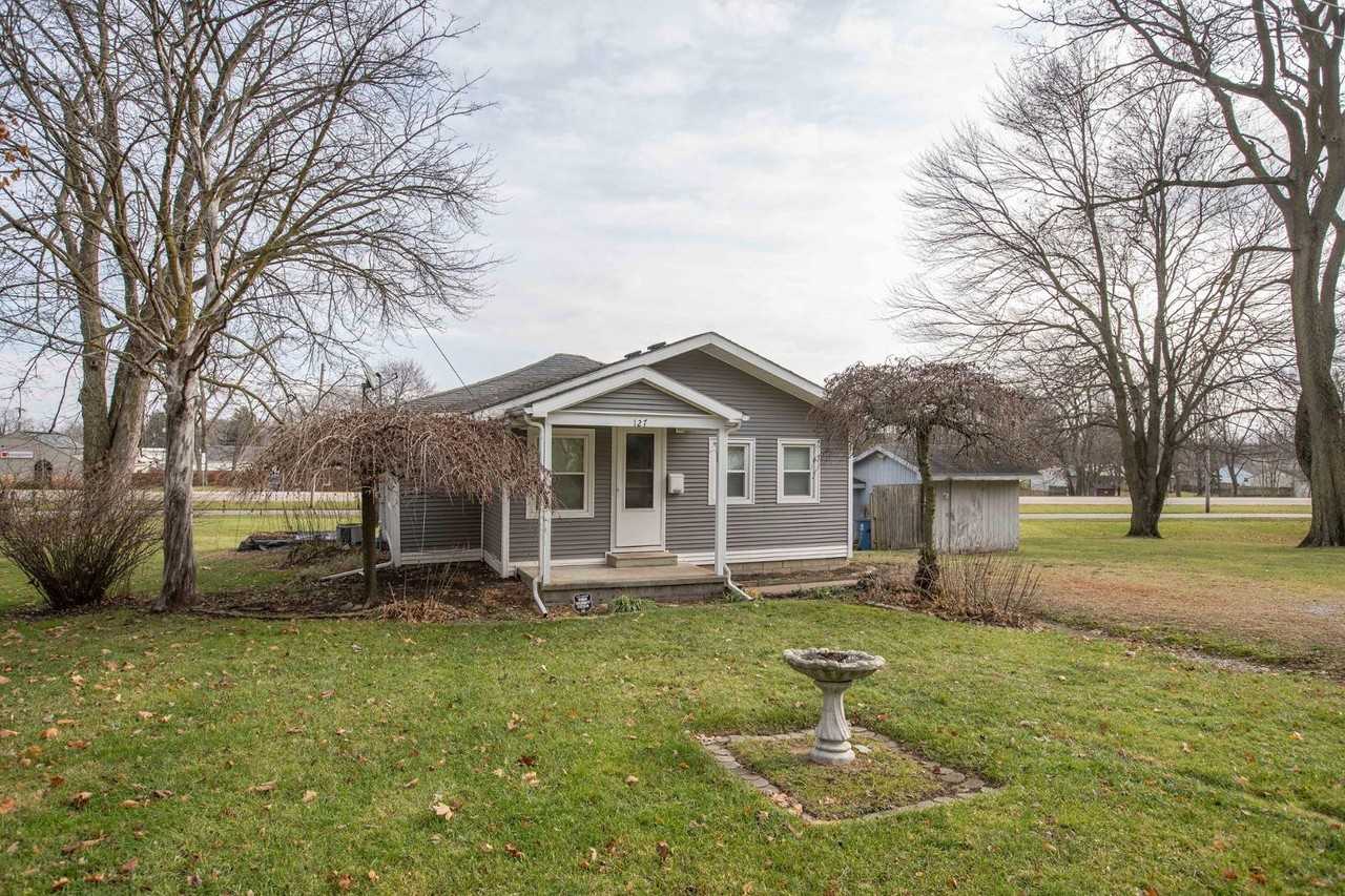 127 S 5th St - Photo 3 of 37