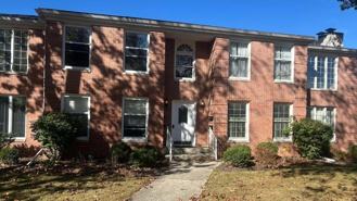 1932 Queenswood Dr #8 - Photo 1 of 1