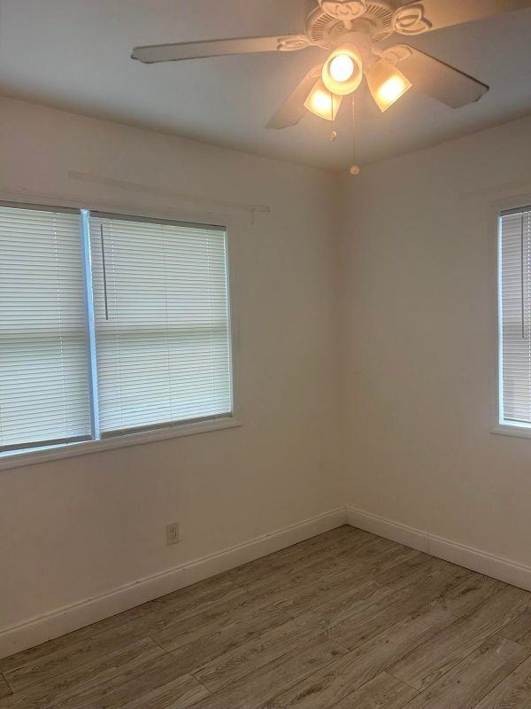 3890 Lakewood Rd ##3 - Photo 5 of 11