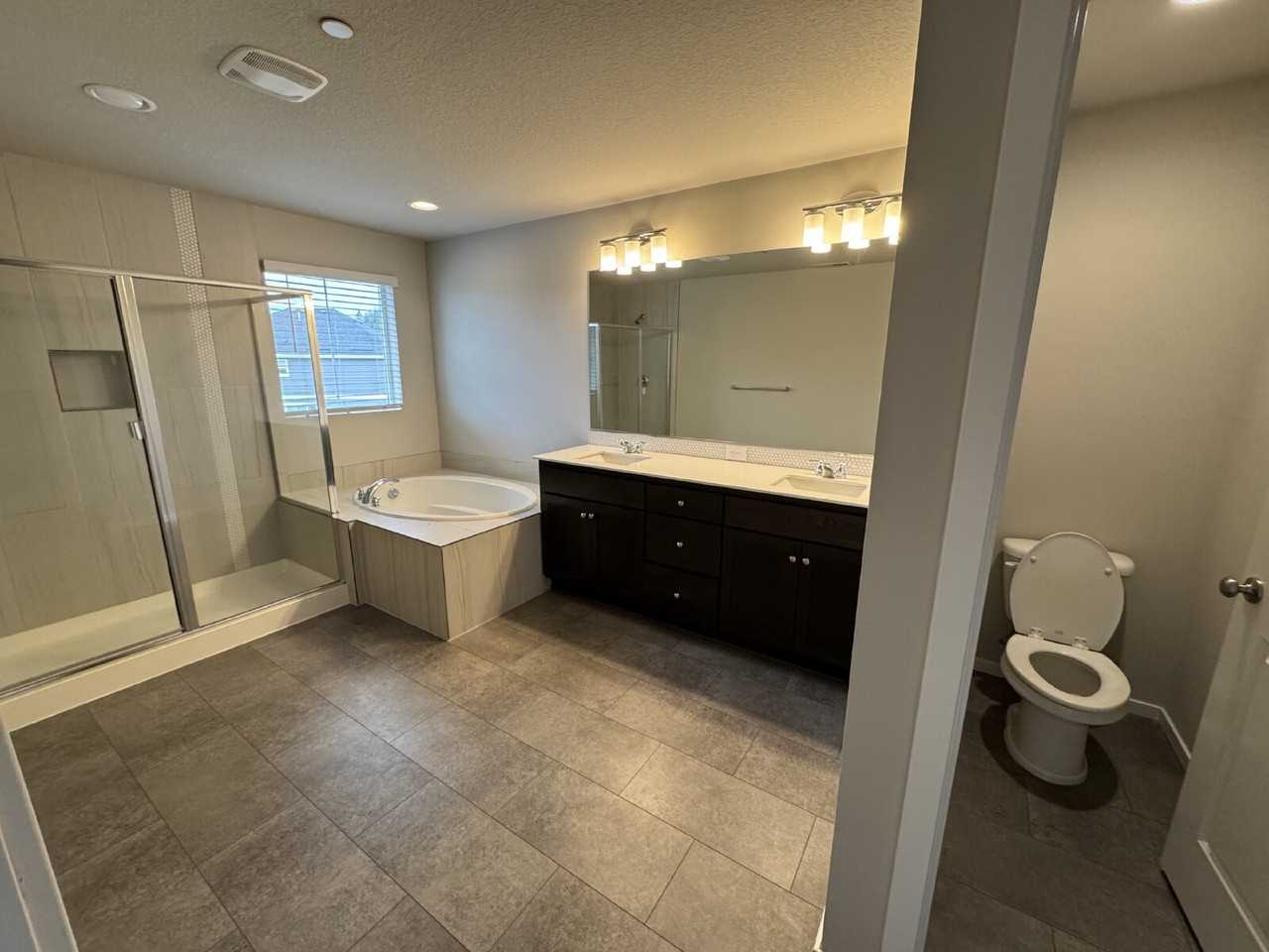 9400 North Alder Street - Photo 7 of 17