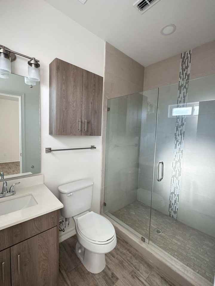 1700 New Orleans Cir #J - Photo 7 of 8
