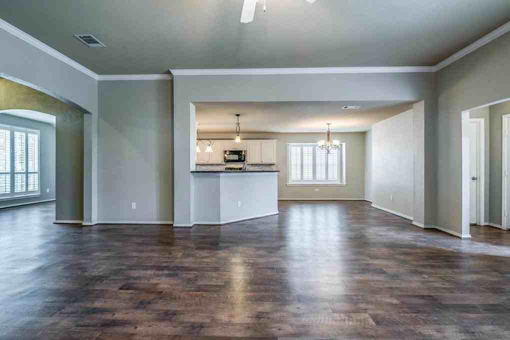 10405 Lynnhaven Pl - Photo 6 of 24