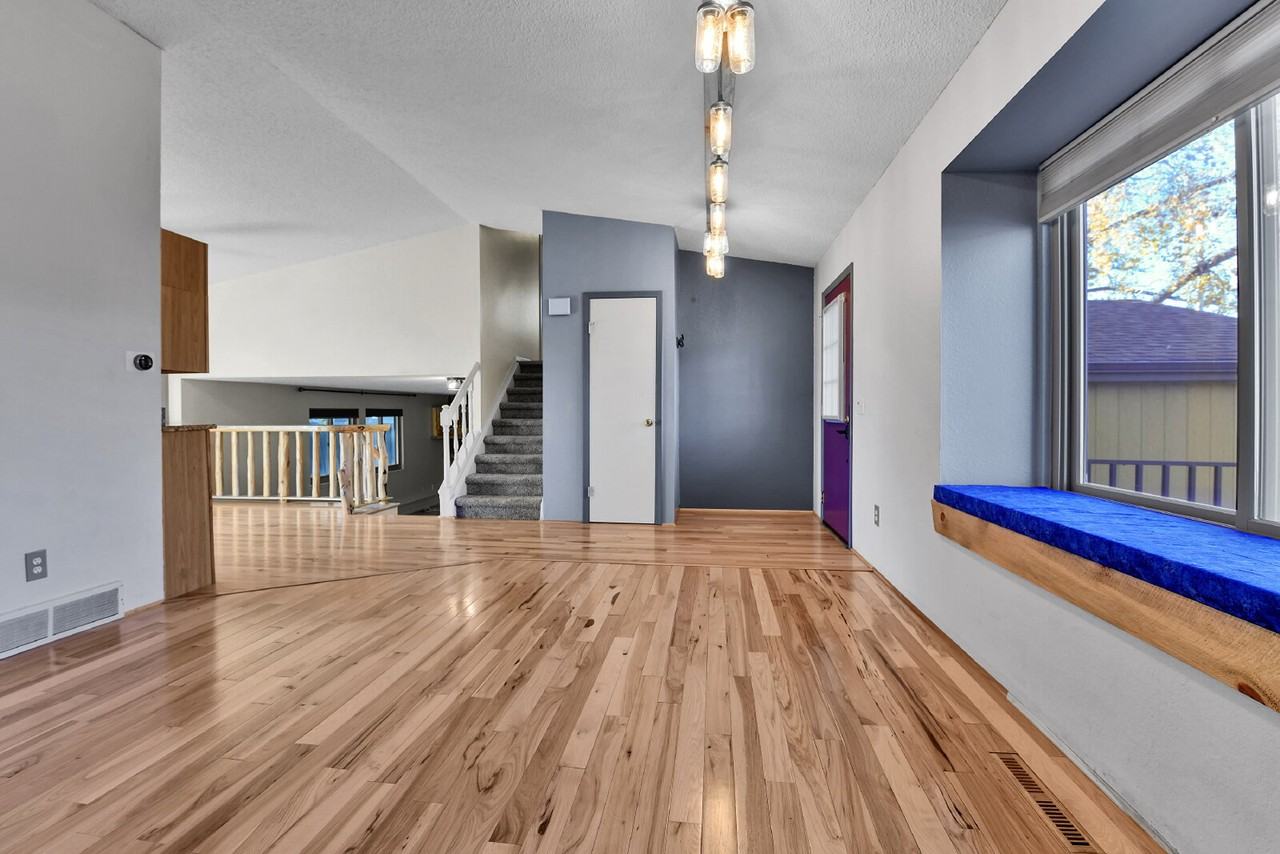 1140 East 9th Avenue - Photo 3 of 46