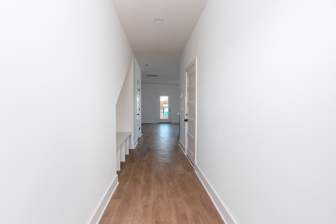 125 High Park Cir - Photo 4 of 50
