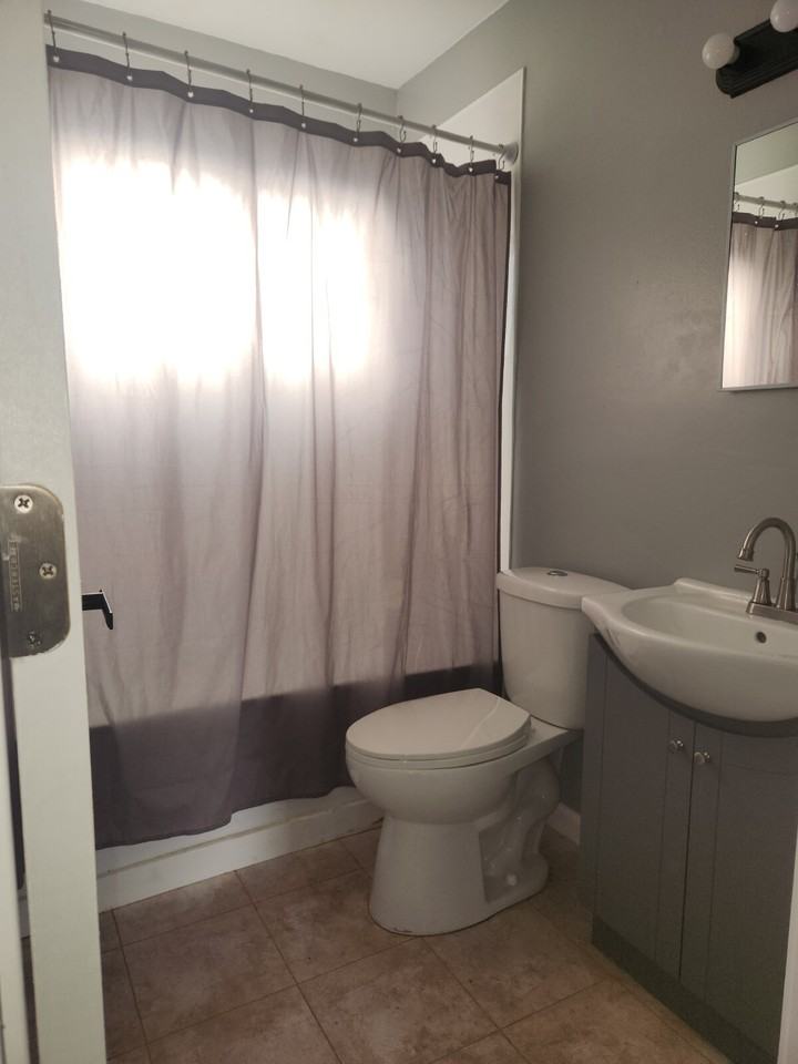 516 Aqua Ridge Dr - Photo 6 of 15