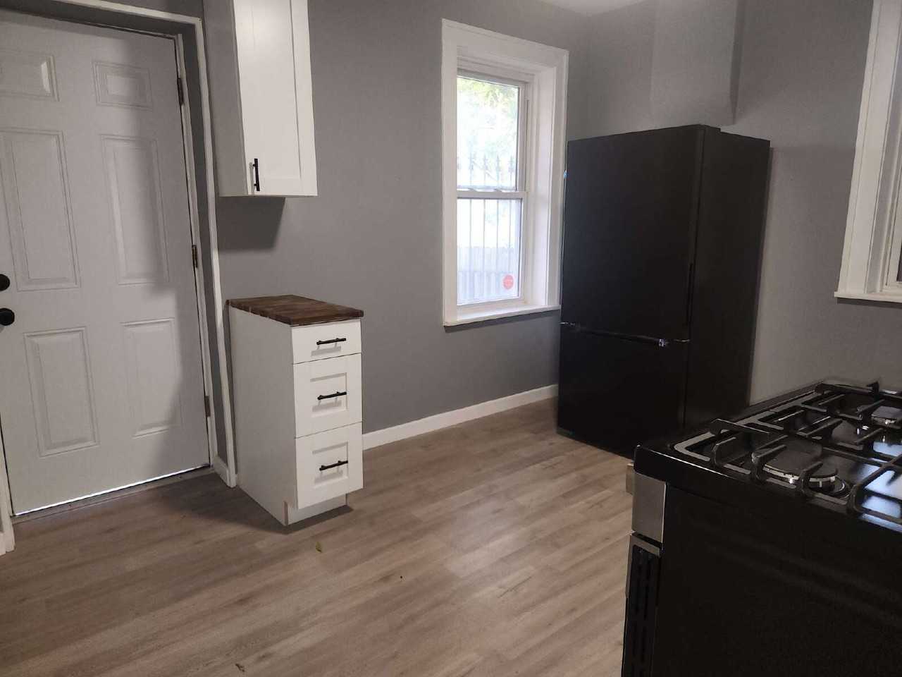 3125 Miami St - Photo 7 of 19