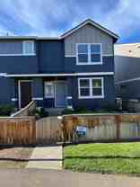 10513 Northeast 120th Place - Photo 1 of 1