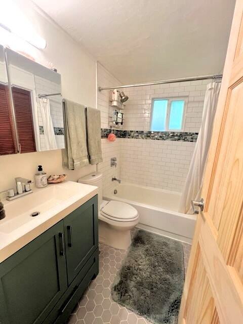 412 Manzanita Rd - Photo 2 of 9