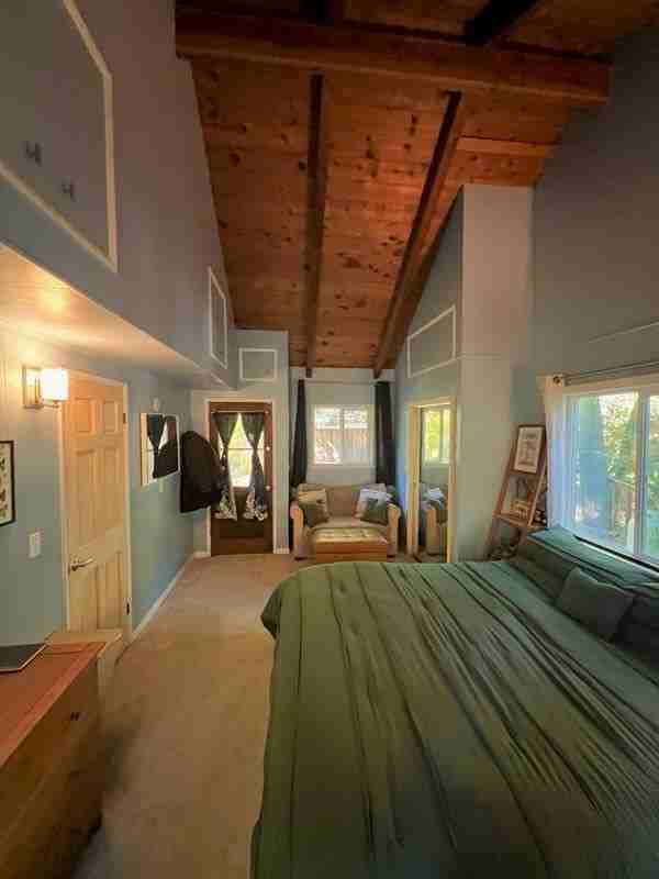 412 Manzanita Rd - Photo 3 of 9