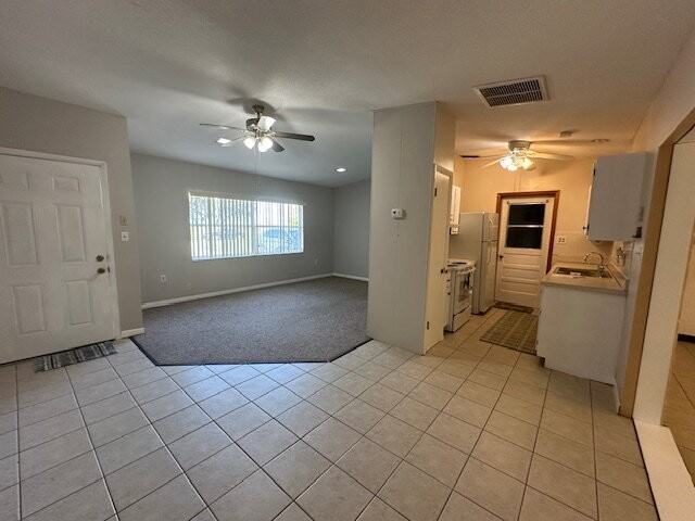 2009 Lakeshore Blvd - Photo 4 of 20