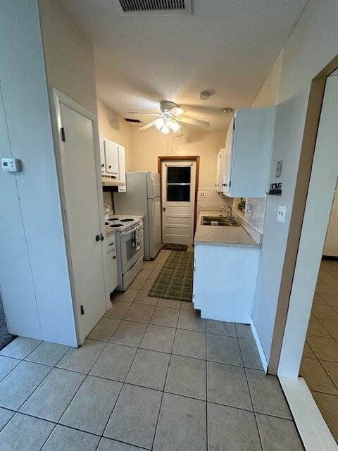 2009 Lakeshore Blvd - Photo 5 of 20