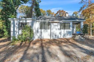 105 Oakleaf Dr - Photo 1 of 1