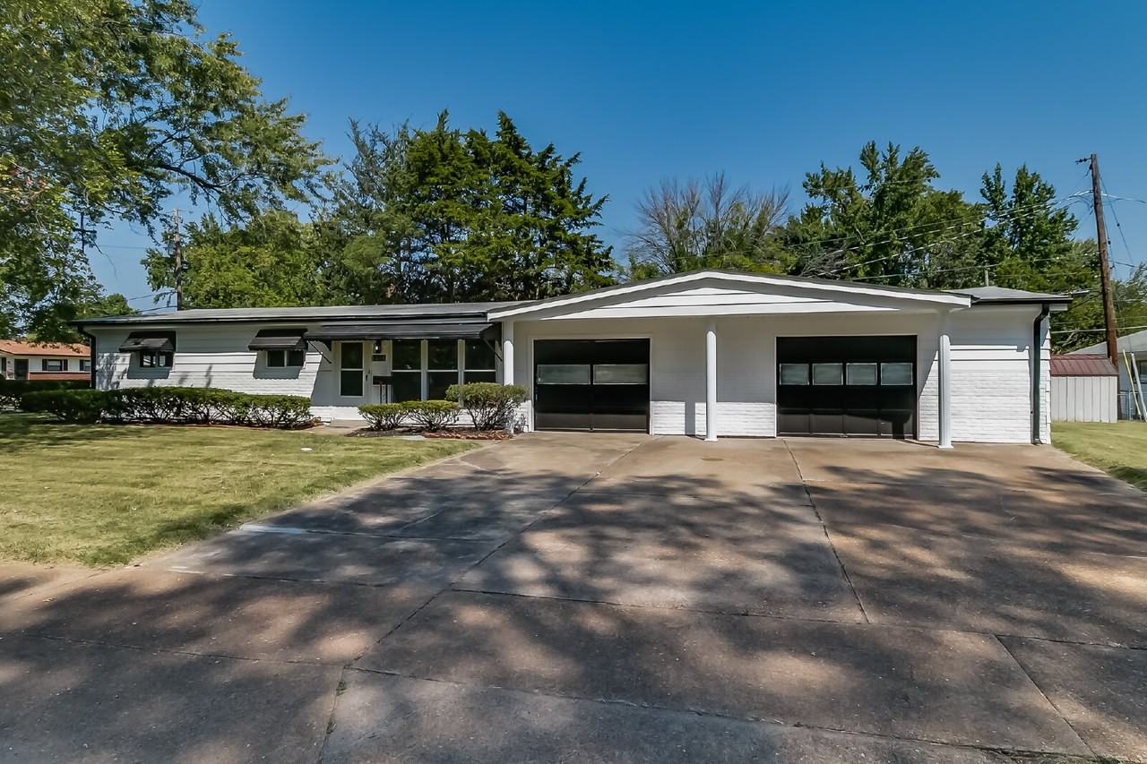 1215 Pamela Dr - Photo 6 of 20