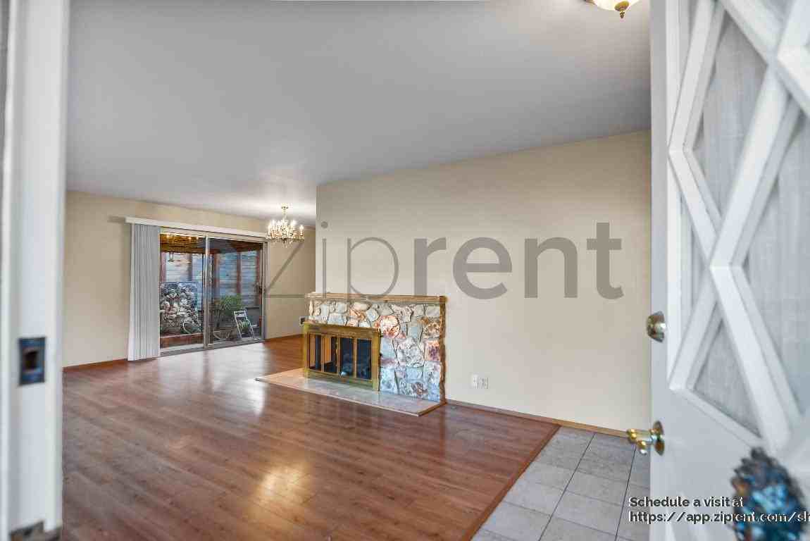 452 Cirrus Ave - Photo 5 of 32