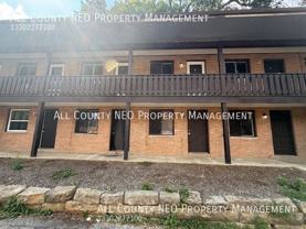 519 Crosby St #10 - Photo 1 of 1