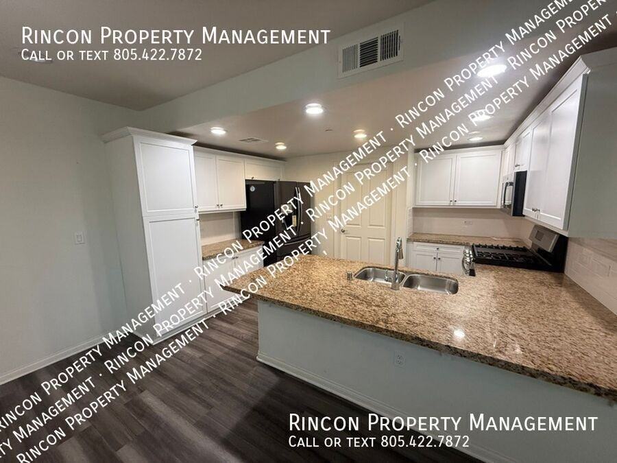 992 Los Angeles Ave #105 - Photo 6 of 28